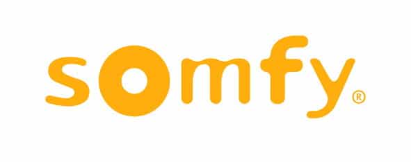 Das Somfy Logo in gelber Schrift auf weißem Hintergrund mit abgerundeten Buchstaben
